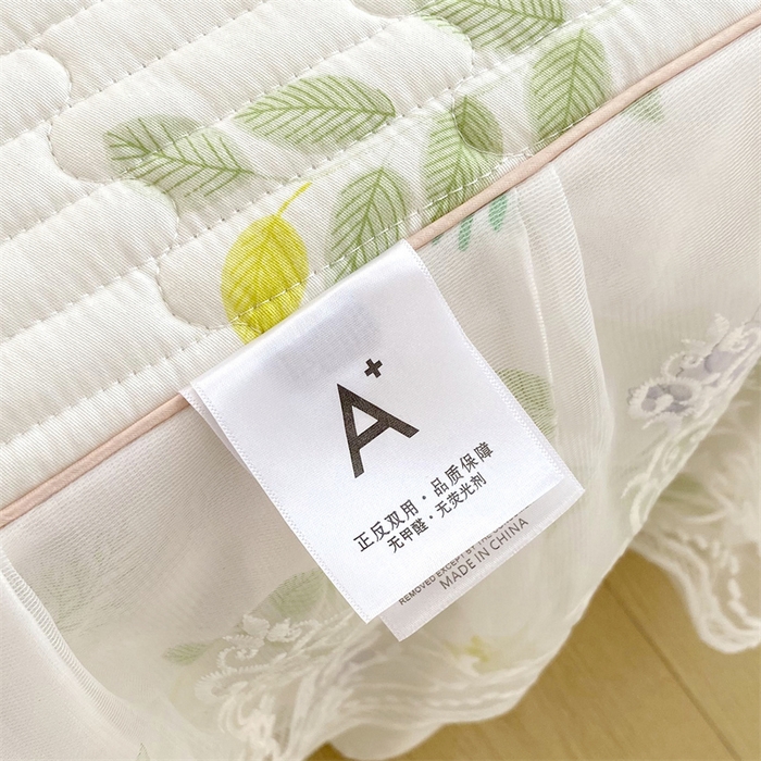 91家纺网 家纺一手货源 找家纺 乐逸家纺 2025新款100%纯棉全棉印花法式风情蕾丝花边床裙床盖款四件套 柔风铃兰花瓣