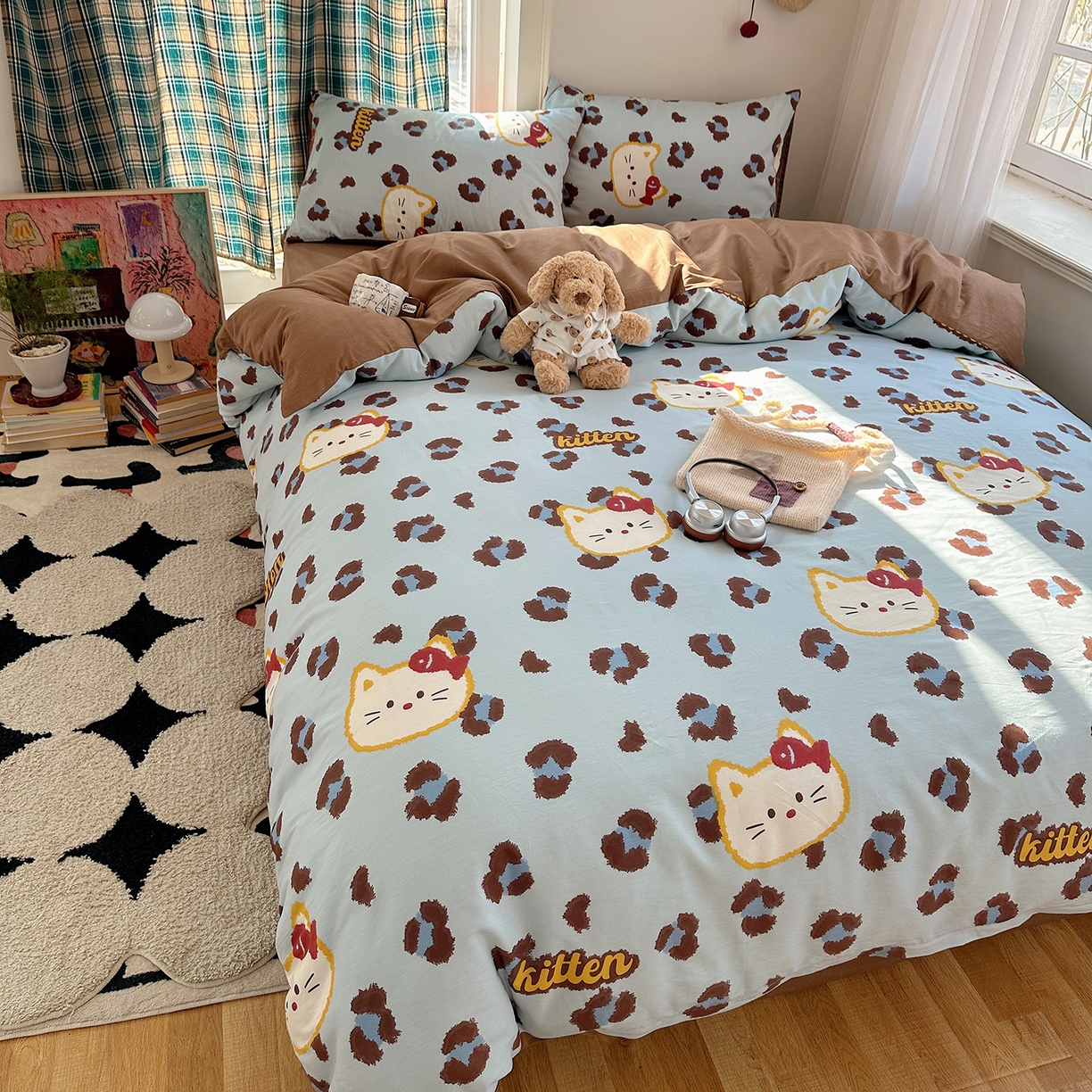 91家纺网 家纺一手货源 找家纺 桃子家居 2026新款ins小清新费尔岛猫咪全棉纯棉印花四件套 棉-喵吃鱼蓝