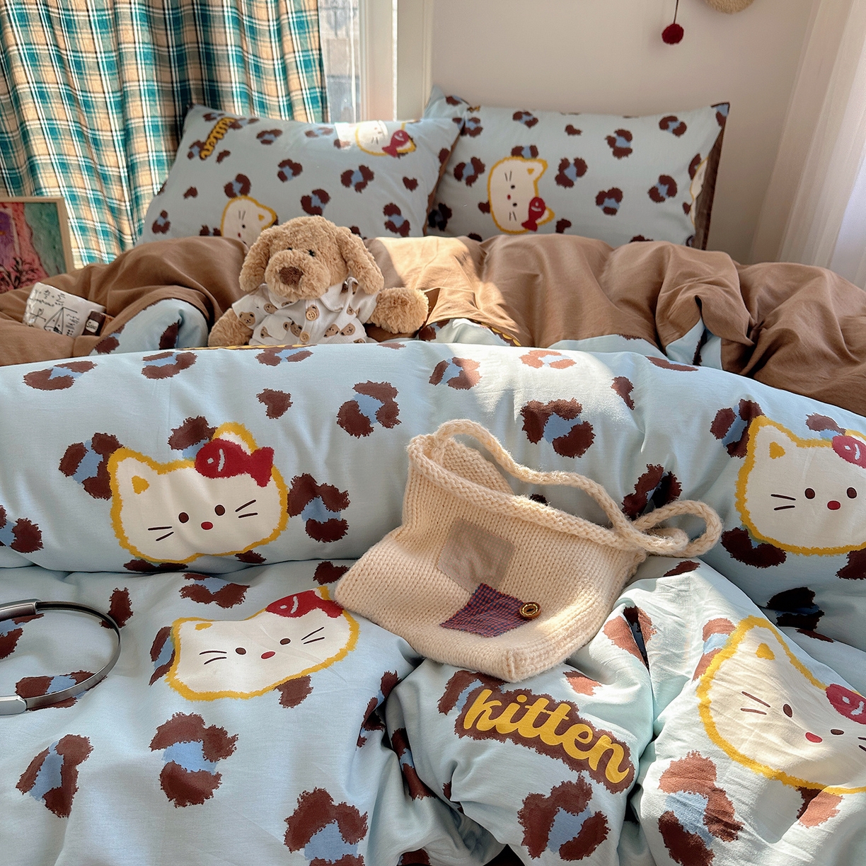 91家纺网 家纺一手货源 找家纺 桃子家居 2026新款ins小清新费尔岛猫咪全棉纯棉印花四件套 棉-喵吃鱼蓝