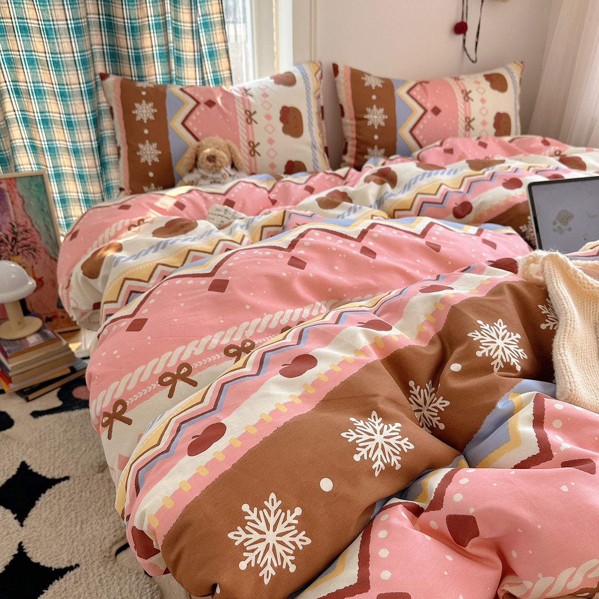 91家纺网 家纺一手货源 找家纺 桃子家居 2026新款ins小清新费尔岛猫咪全棉纯棉印花四件套 棉-甜粉樱桃猫