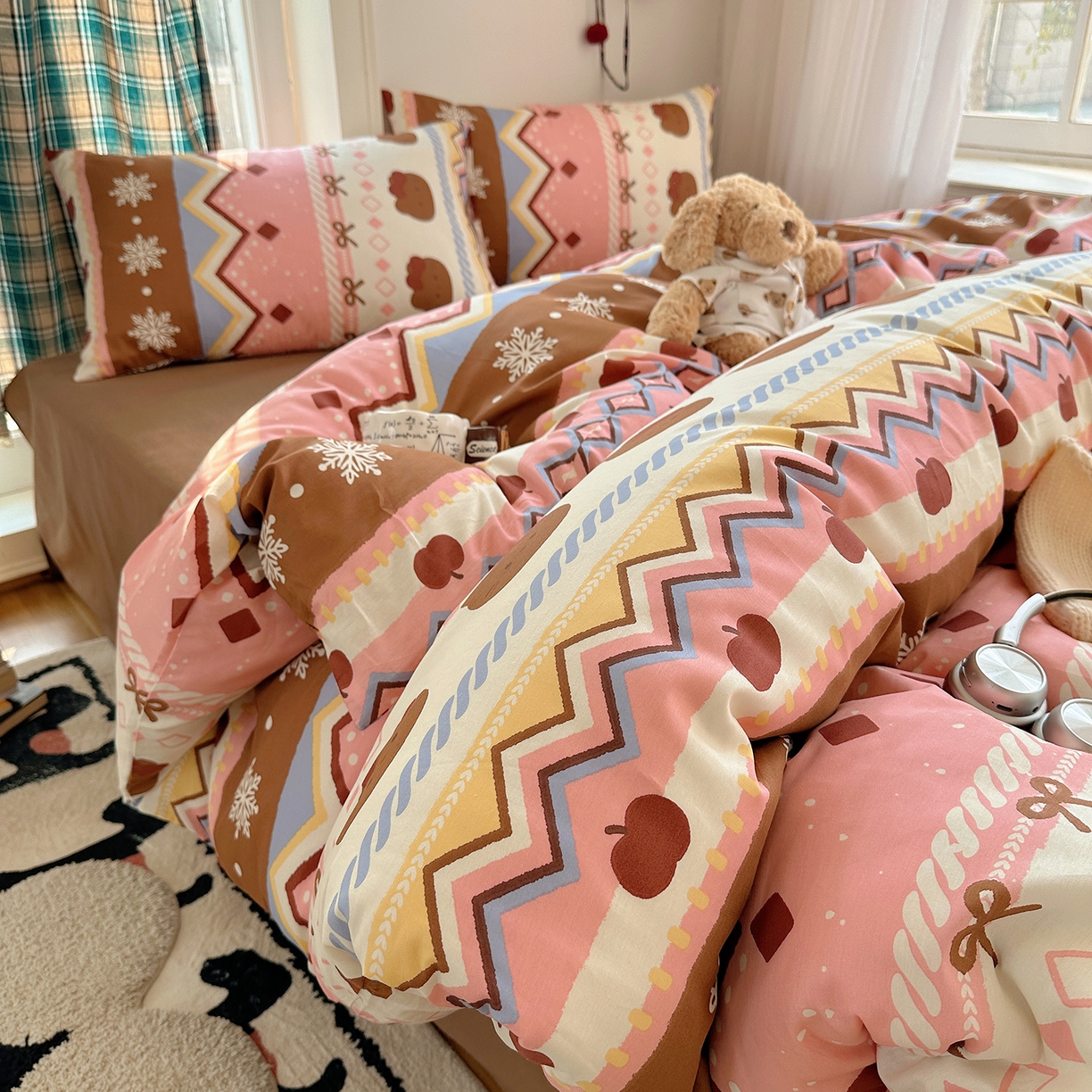 91家纺网 家纺一手货源 找家纺 桃子家居 2026新款ins小清新费尔岛猫咪全棉纯棉印花四件套 棉-甜粉樱桃猫