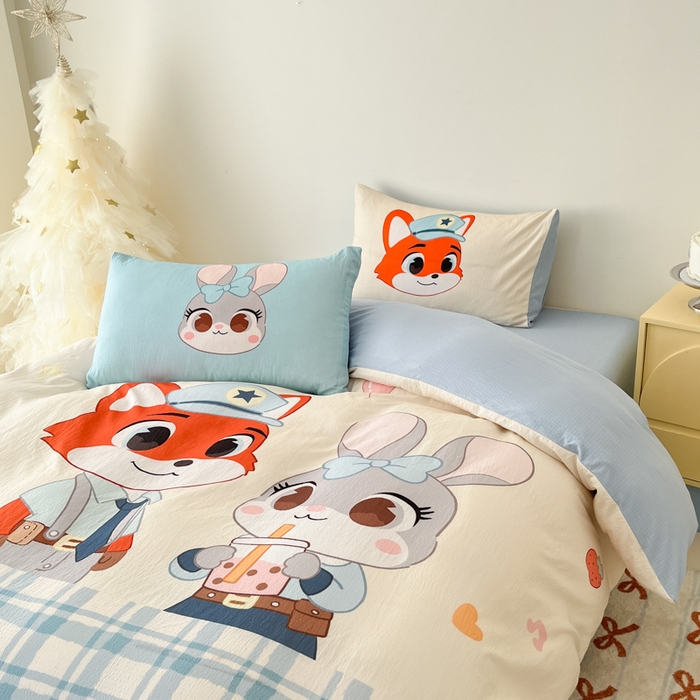 91家纺网 家纺一手货源 找家纺 海岛哥哥 2025新款大版印花云感双层纱四件套 快乐逮捕