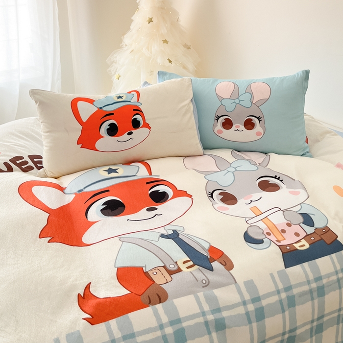 91家纺网 家纺一手货源 找家纺 海岛哥哥 2025新款大版印花云感双层纱四件套 快乐逮捕