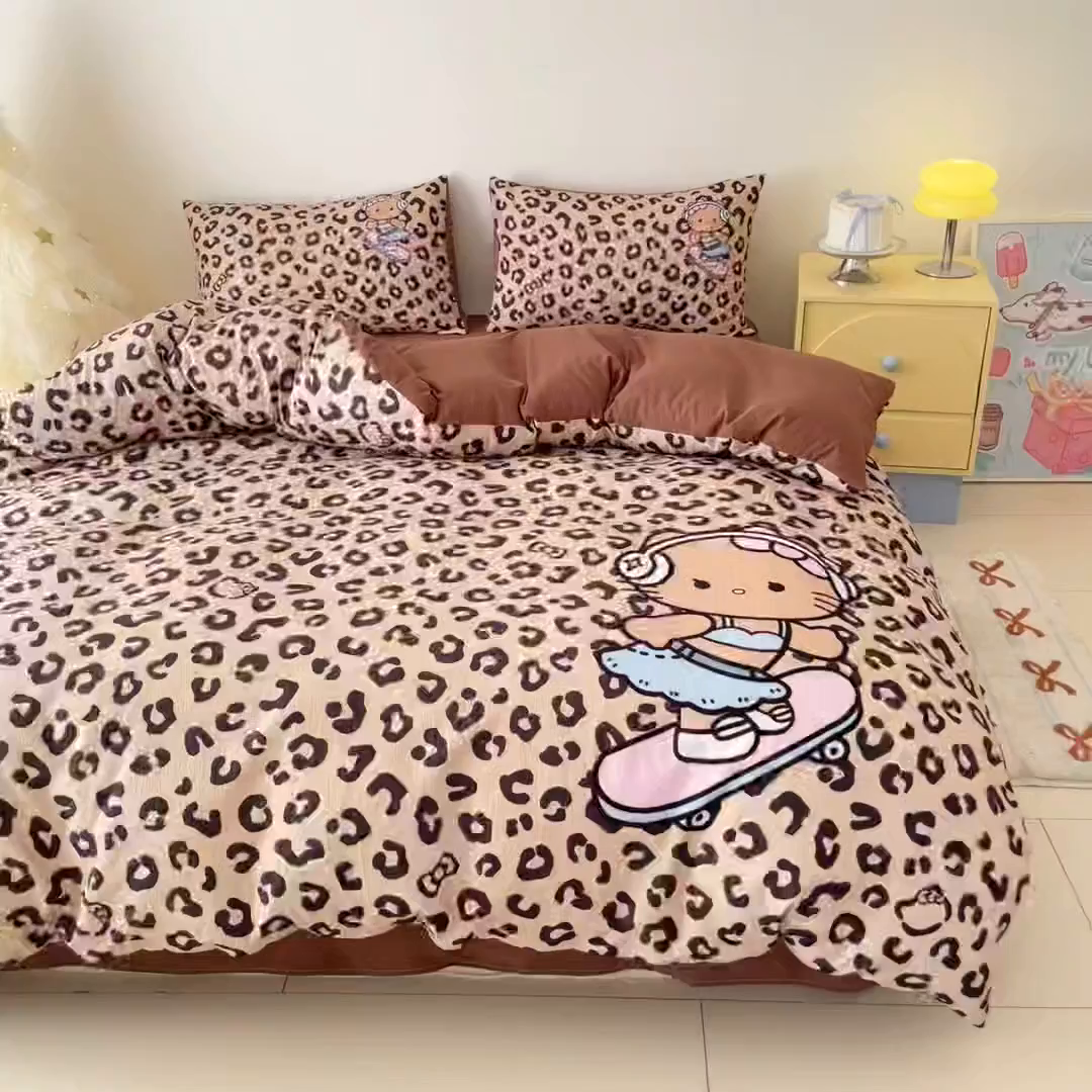 91家纺网 家纺一手货源 找家纺 （总）港岛妹妹 2025新款大版印花云感双层纱四件套