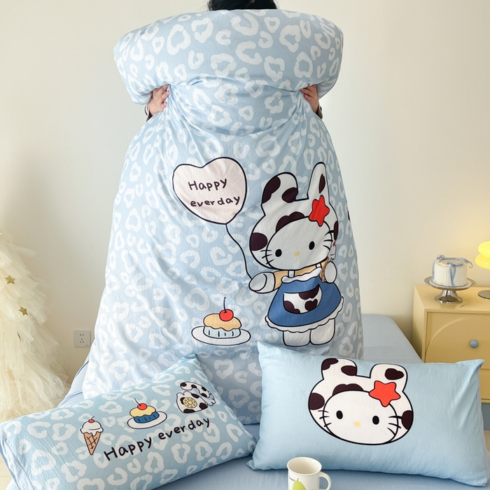 91家纺网 家纺一手货源 找家纺 港岛妹妹 2025新款大版印花云感双层纱四件套 牛奶猫咪