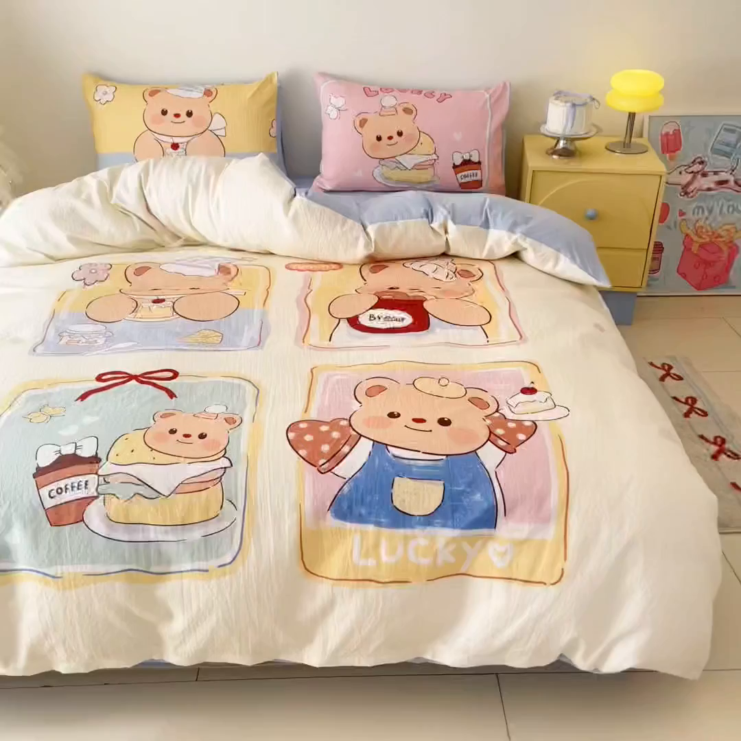 91家纺网 家纺一手货源 找家纺 港岛妹妹 2025新款大版印花云感双层纱四件套 熊熊茶话会