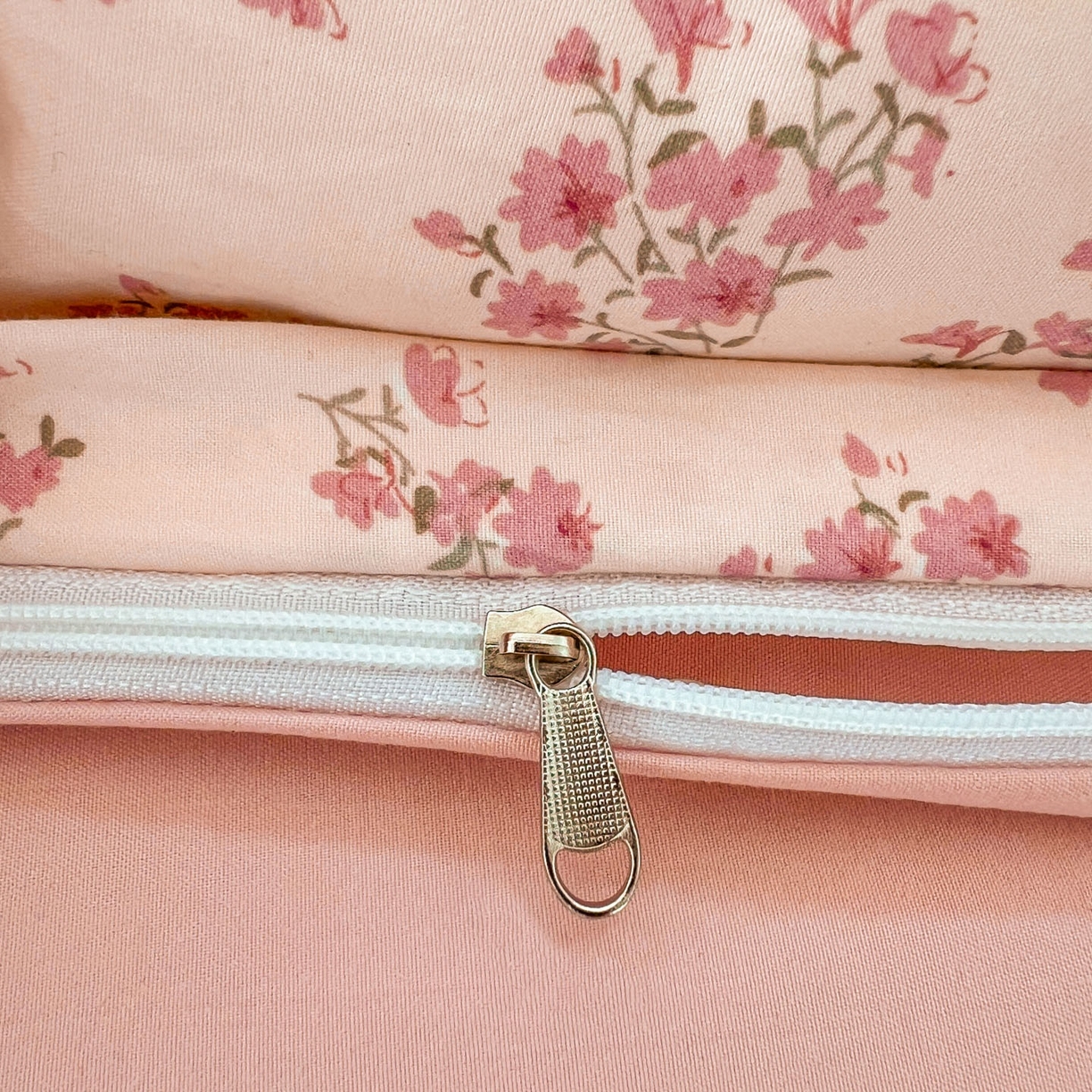 91家纺网 家纺一手货源 找家纺 格真 2026新款韩国小布袋A类古法水洗仿棉云感纱四件套 七分甜