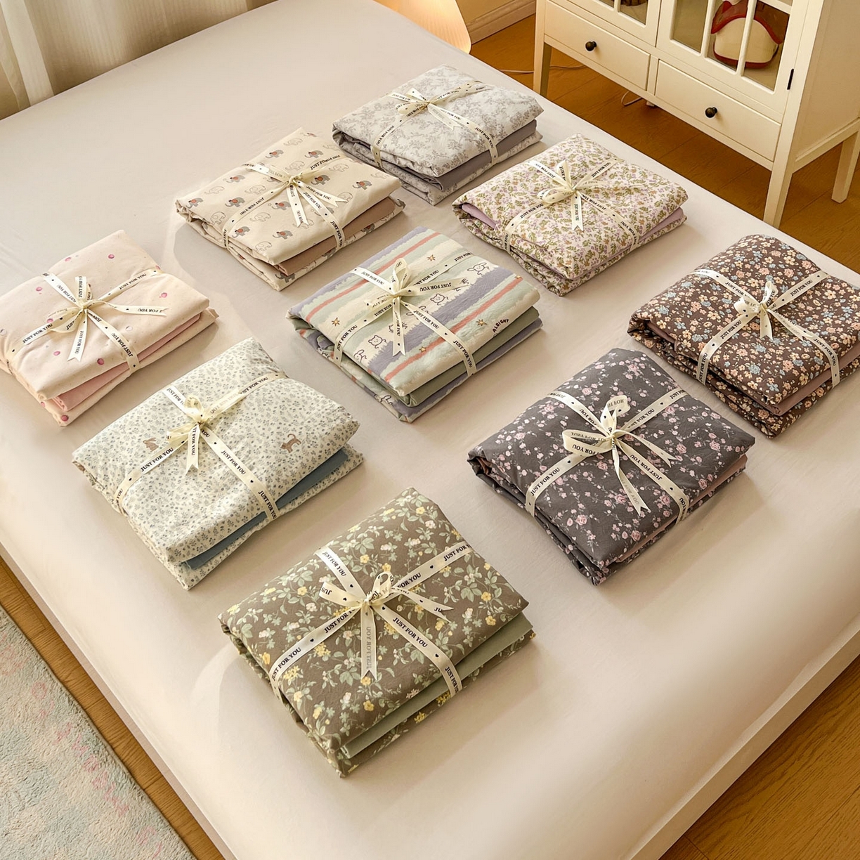 91家纺网 家纺一手货源 找家纺 格真 2026新款韩国小布袋A类古法水洗仿棉云感纱四件套 组合图（仅供展示不可下单）