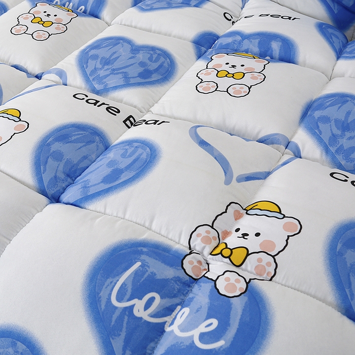 91家纺网 家纺一手货源 找家纺 友承家纺 2026新款床上用品加厚保暖冬被棉被春秋被褥被芯学生单人宿舍羽丝棉被水洗棉垫被 爱心小熊