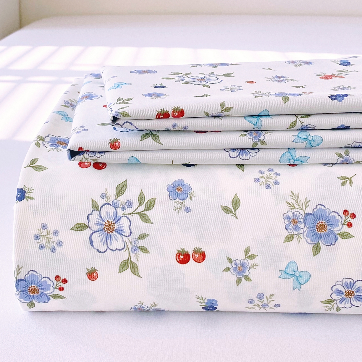 91家纺网 家纺一手货源 找家纺 小懒猪 2026全棉纯棉印花单床单床单单件 雾蓝花簇