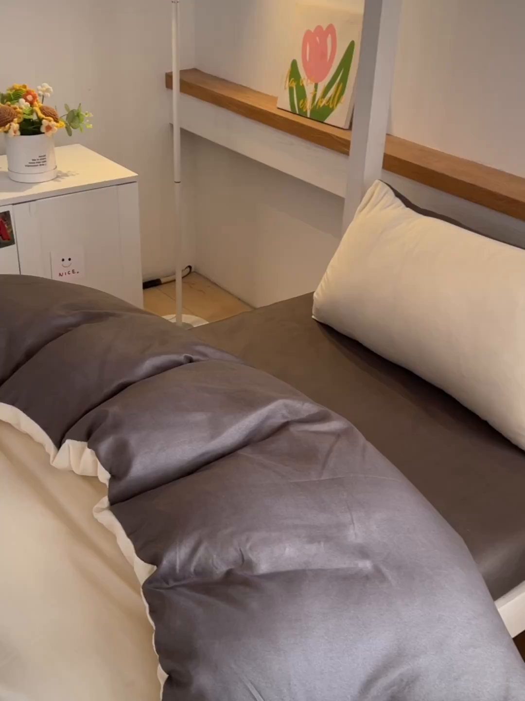 91家纺网 家纺一手货源 找家纺 友承家纺 2026新款四件套磨毛床单被套被罩简约纯色学生宿舍水洗棉3三件套床上用品4被套单件四季单独被罩 米黄