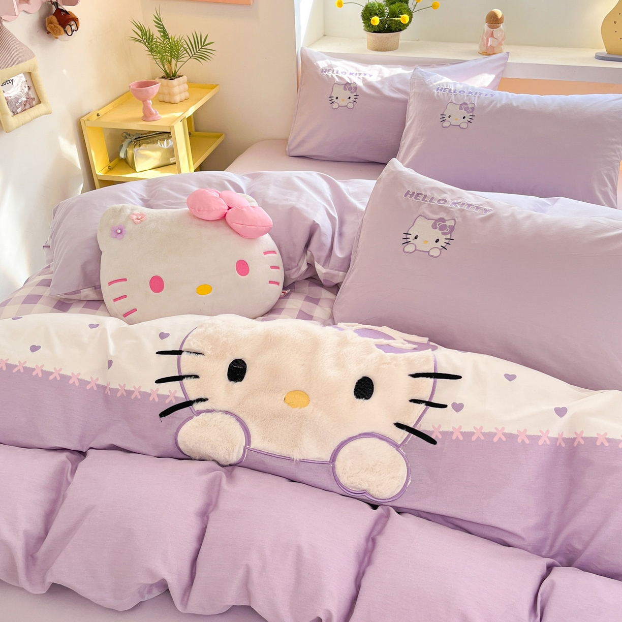 91家纺网 家纺一手货源 找家纺 金爱家 2026新款纯棉三丽鸥毛巾绣四件套 棉毛巾绣-紫格爱心kt