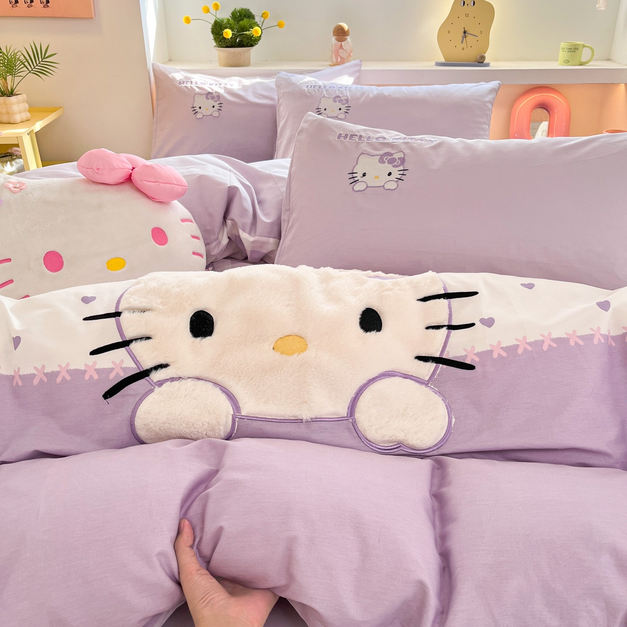 91家纺网 家纺一手货源 找家纺 金爱家 2026新款纯棉三丽鸥毛巾绣四件套 棉毛巾绣-紫格爱心kt