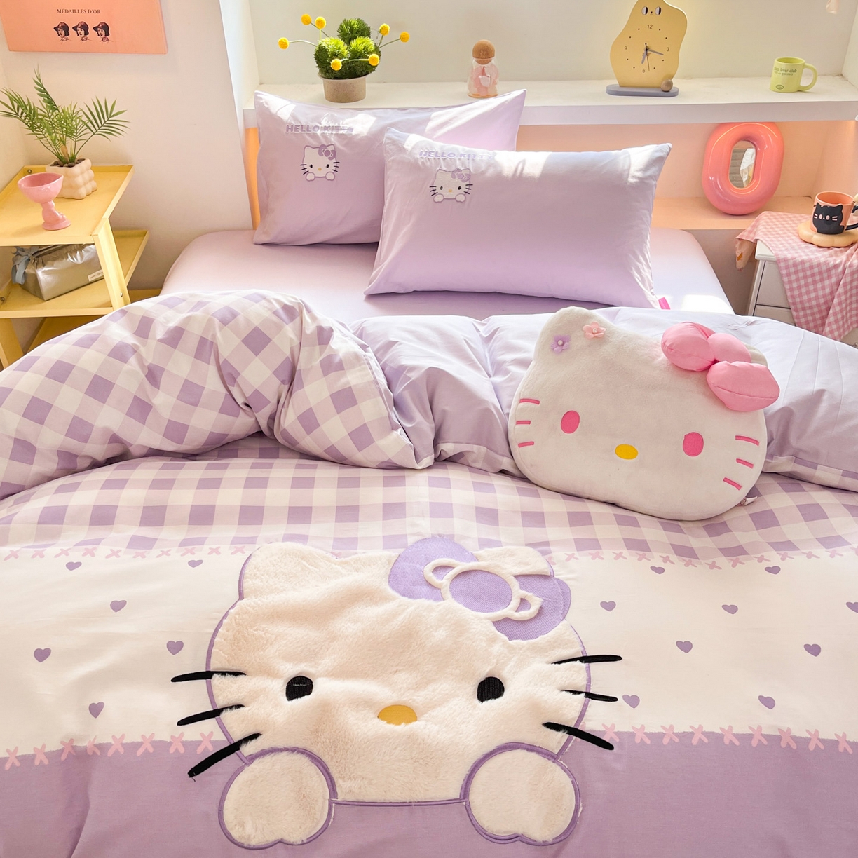 91家纺网 家纺一手货源 找家纺 金爱家 2026新款纯棉三丽鸥毛巾绣四件套 棉毛巾绣-紫格爱心kt