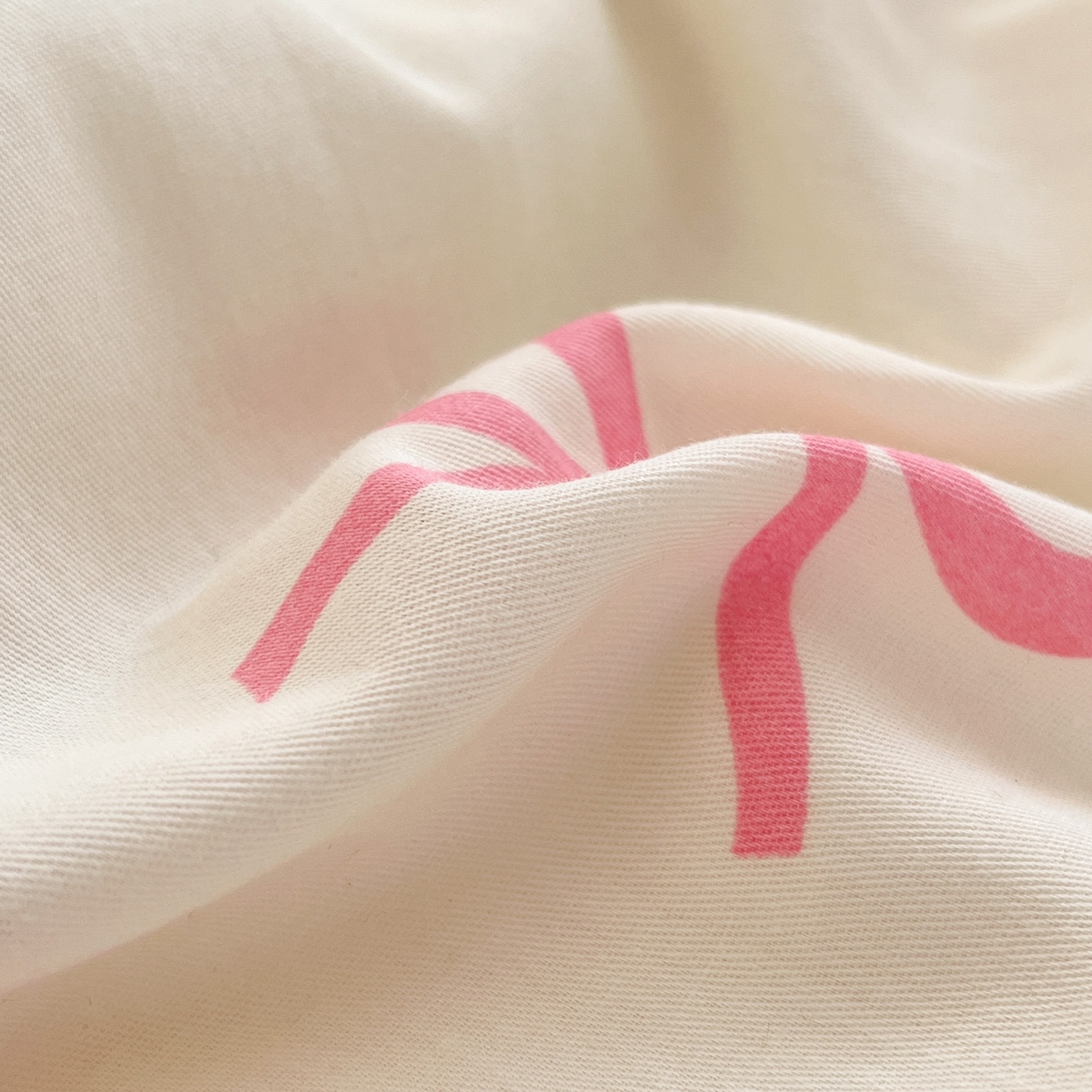 91家纺网 家纺一手货源 找家纺 金爱家 2026新款纯棉三丽鸥毛巾绣四件套 棉毛巾绣-萌萌美乐蒂