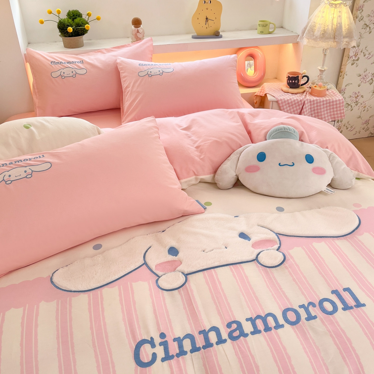 91家纺网 家纺一手货源 找家纺 金爱家 2026新款纯棉三丽鸥毛巾绣四件套 棉毛巾绣-粉红大耳狗