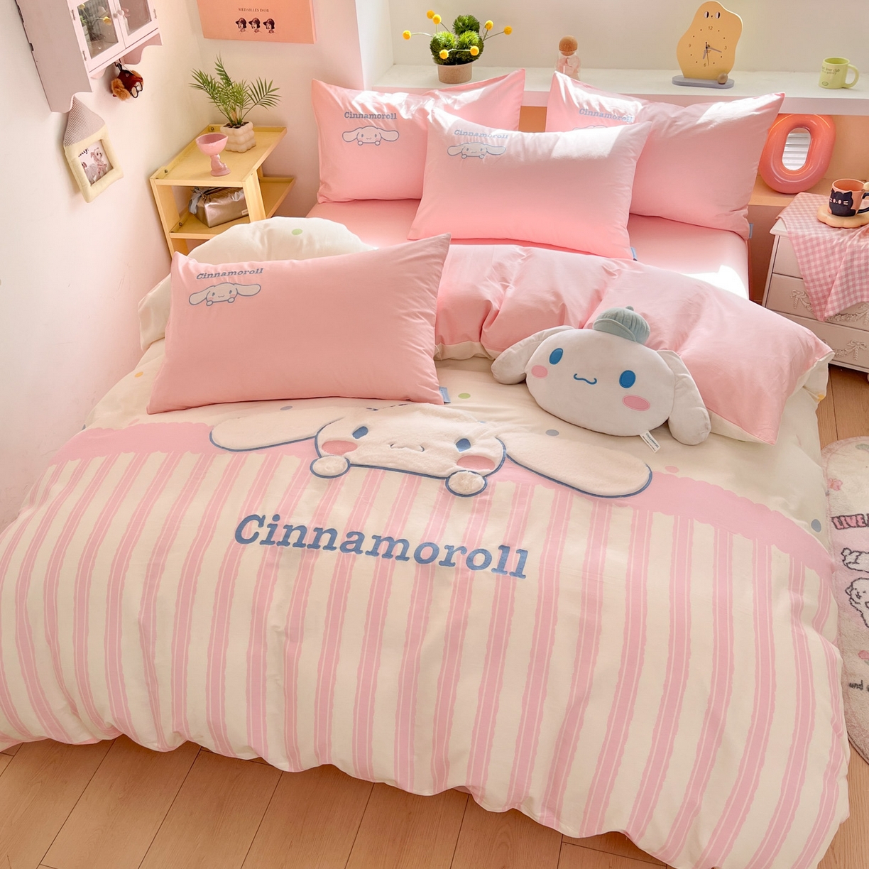 91家纺网 家纺一手货源 找家纺 金爱家 2026新款纯棉三丽鸥毛巾绣四件套 棉毛巾绣-粉红大耳狗