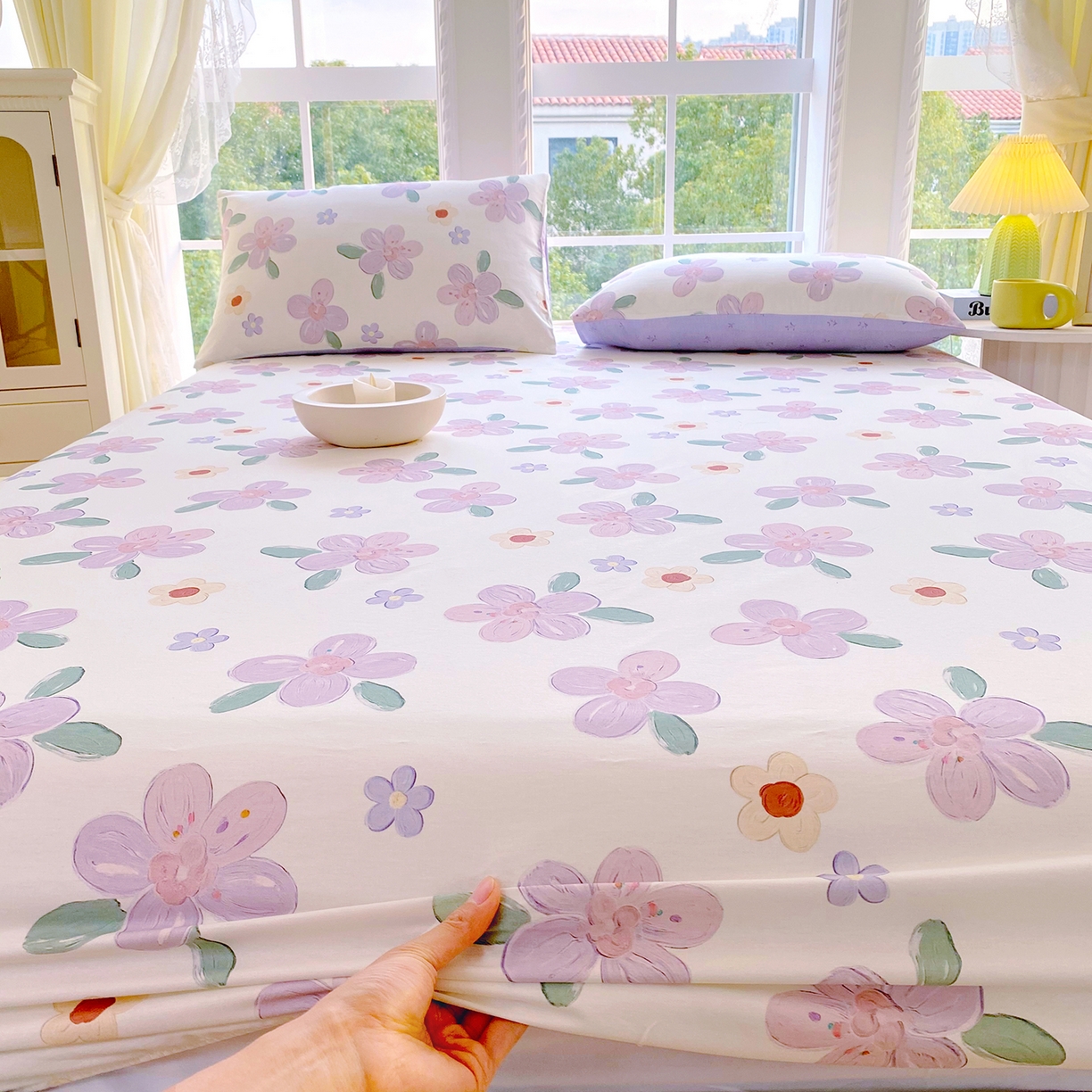 91家纺网 家纺一手货源 找家纺 小懒猪 2026新款全棉印花床笠 淡紫花屹