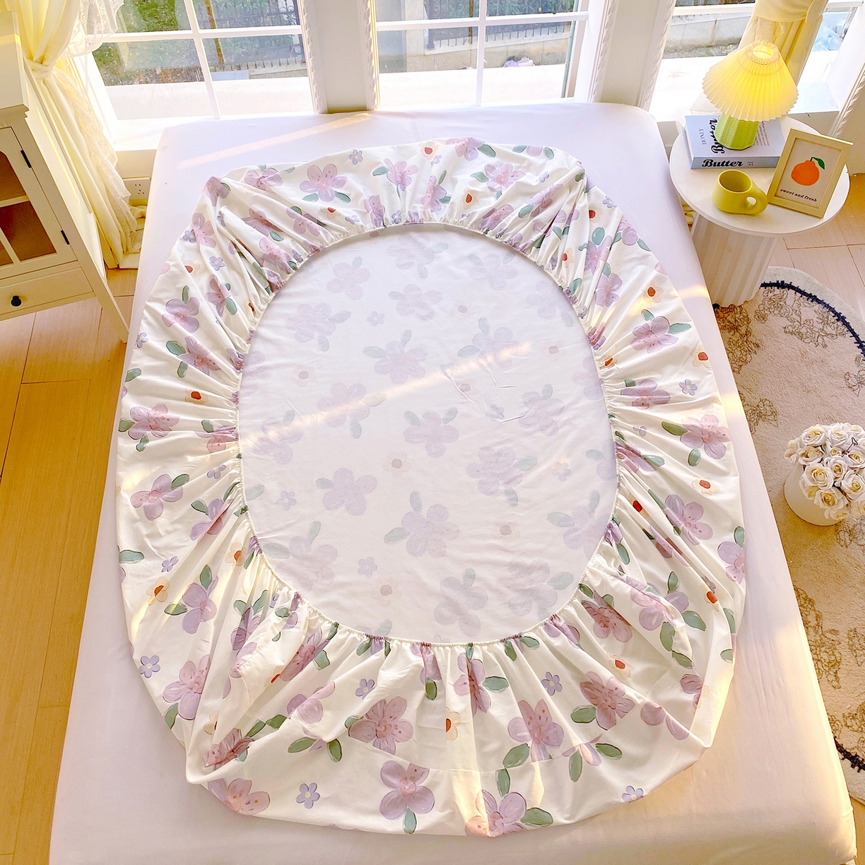 91家纺网 家纺一手货源 找家纺 小懒猪 2026新款全棉印花床笠 淡紫花屹