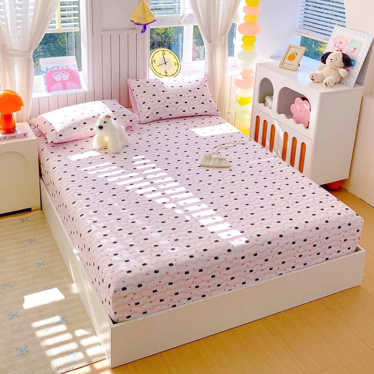 91家纺网 家纺一手货源 找家纺 小懒猪 2026新款全棉印花床笠 粉喵甜梦