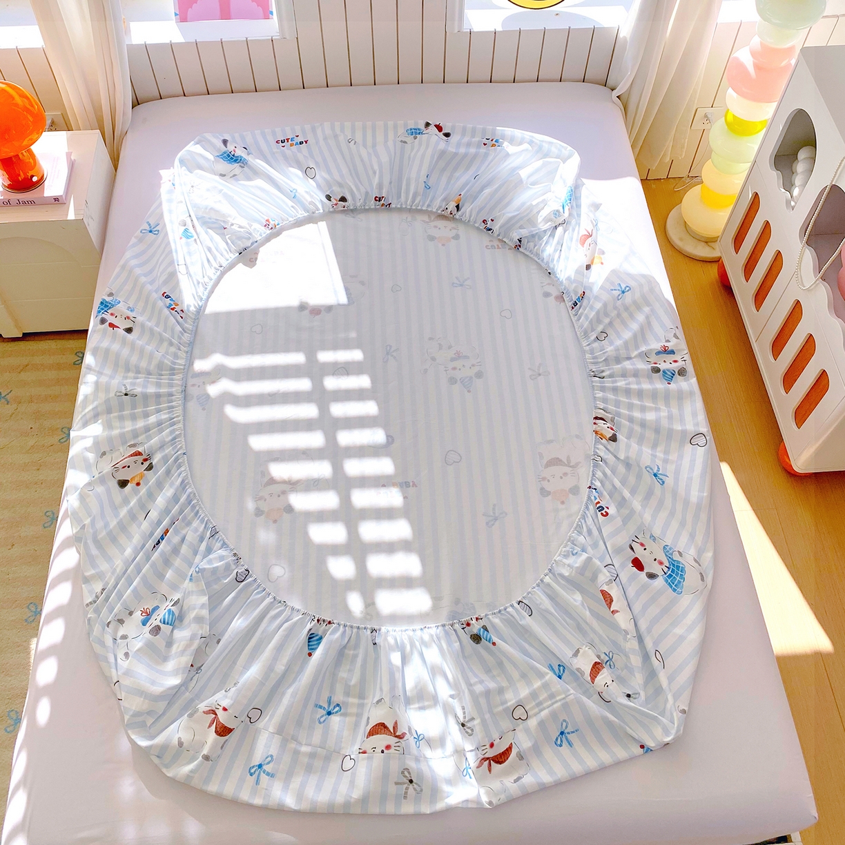 91家纺网 家纺一手货源 找家纺 小懒猪 2026新款全棉印花床笠 蓝调喵趣