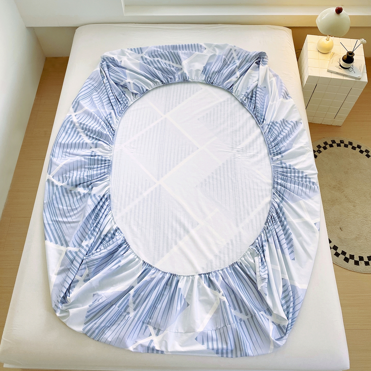 91家纺网 家纺一手货源 找家纺 小懒猪 2026新款全棉印花床笠 蓝灰格序