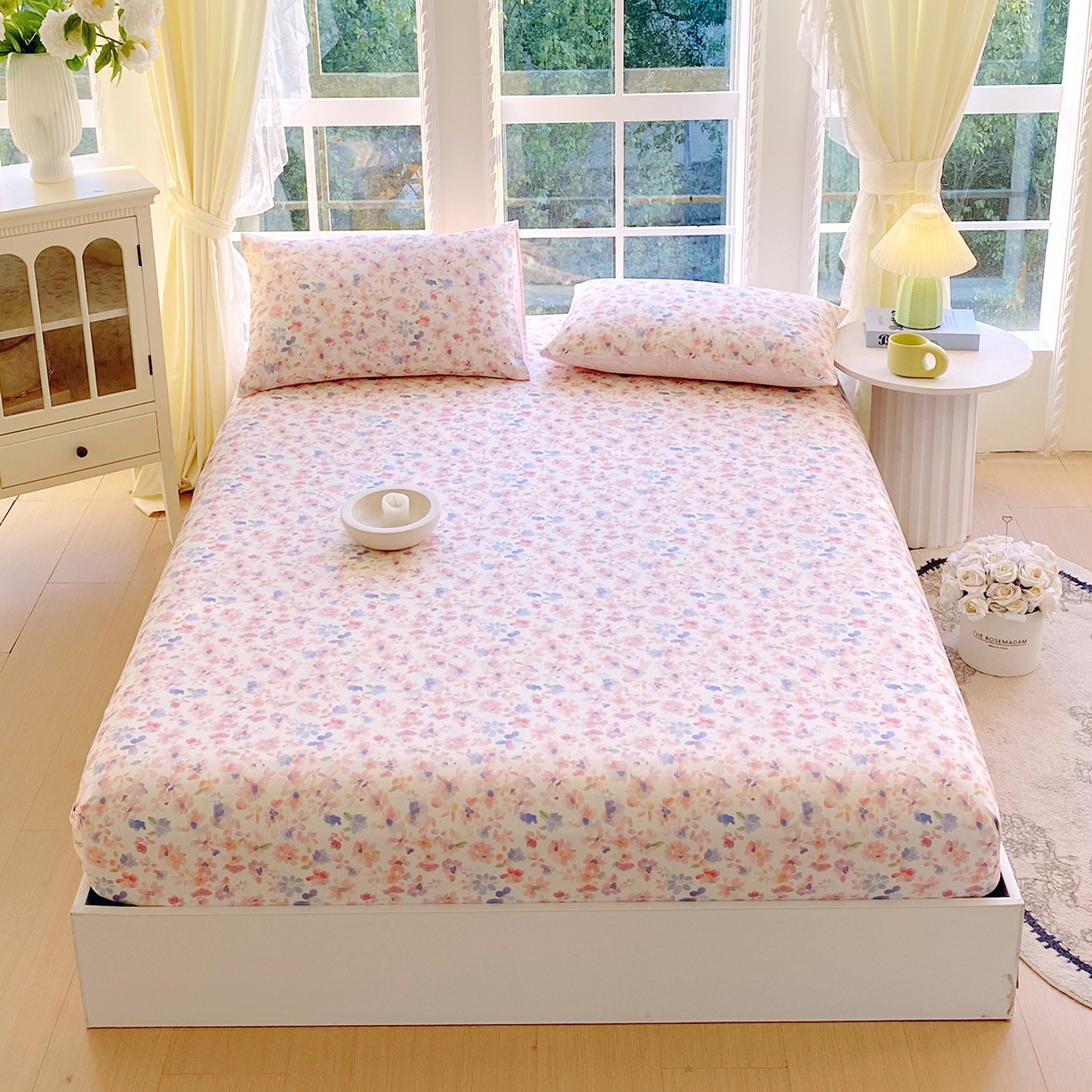 91家纺网 家纺一手货源 找家纺 小懒猪 2026新款全棉印花床笠 漫彩花韵