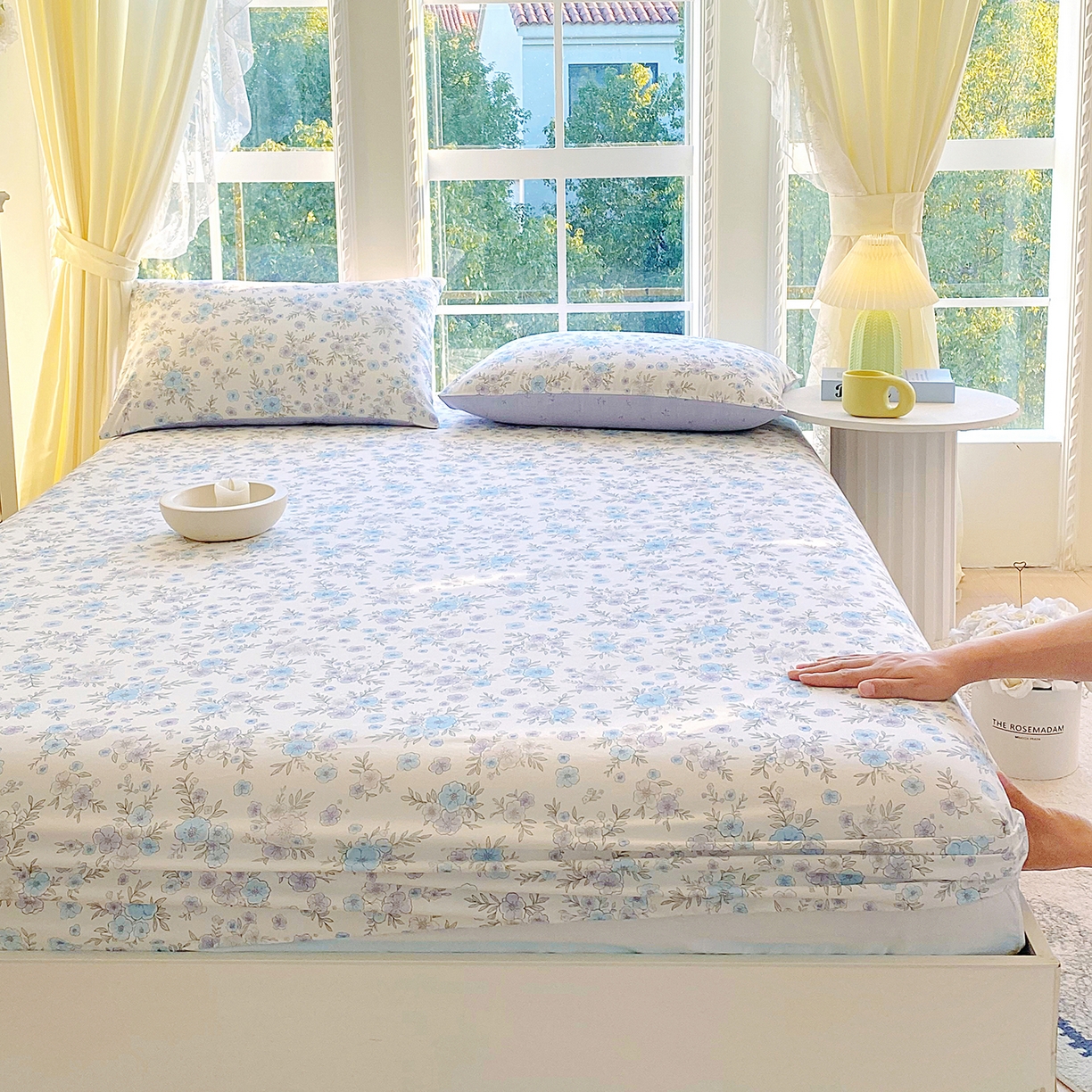 91家纺网 家纺一手货源 找家纺 小懒猪 2026新款全棉印花床笠 青蔓花盏