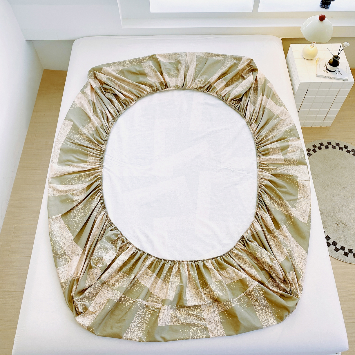 91家纺网 家纺一手货源 找家纺 小懒猪 2026新款全棉印花床笠 素律