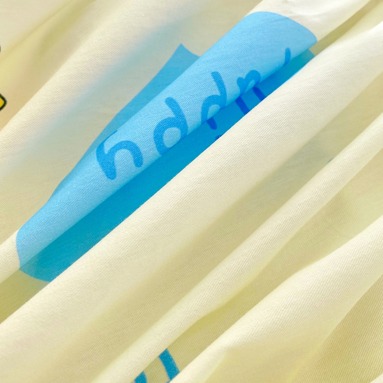 91家纺网 家纺一手货源 找家纺 小懒猪 2026新款全棉印花床笠 童梦汪旅