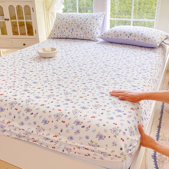 小懒猪 2026新款全棉印花床笠 雾蓝花簇