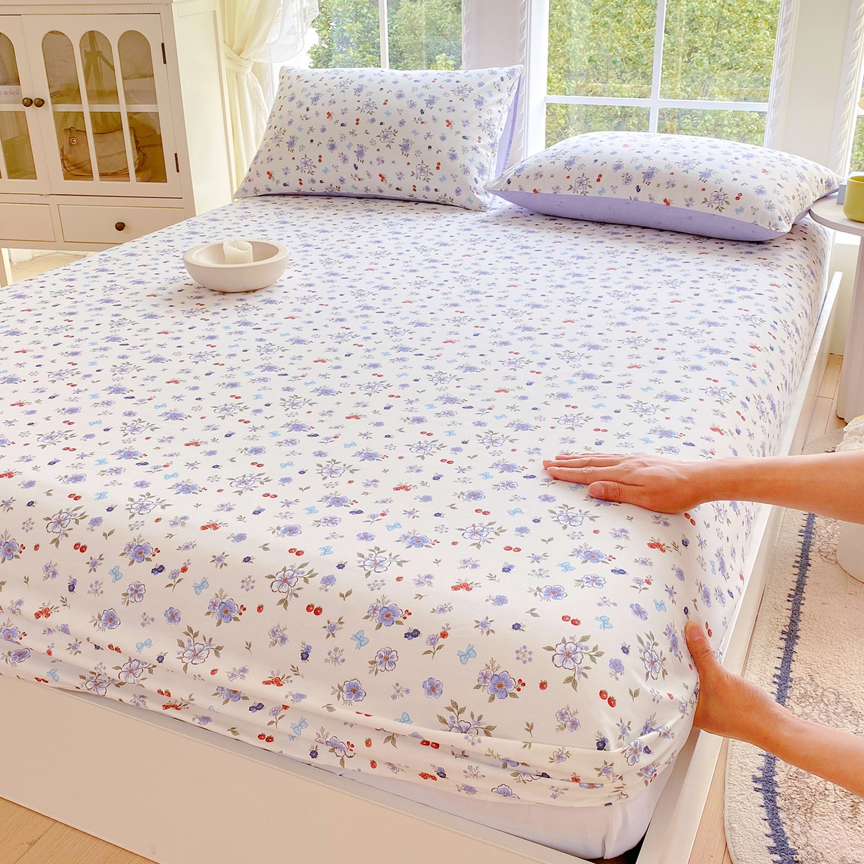 91家纺网 家纺一手货源 找家纺 小懒猪 2026新款全棉印花床笠 雾蓝花簇