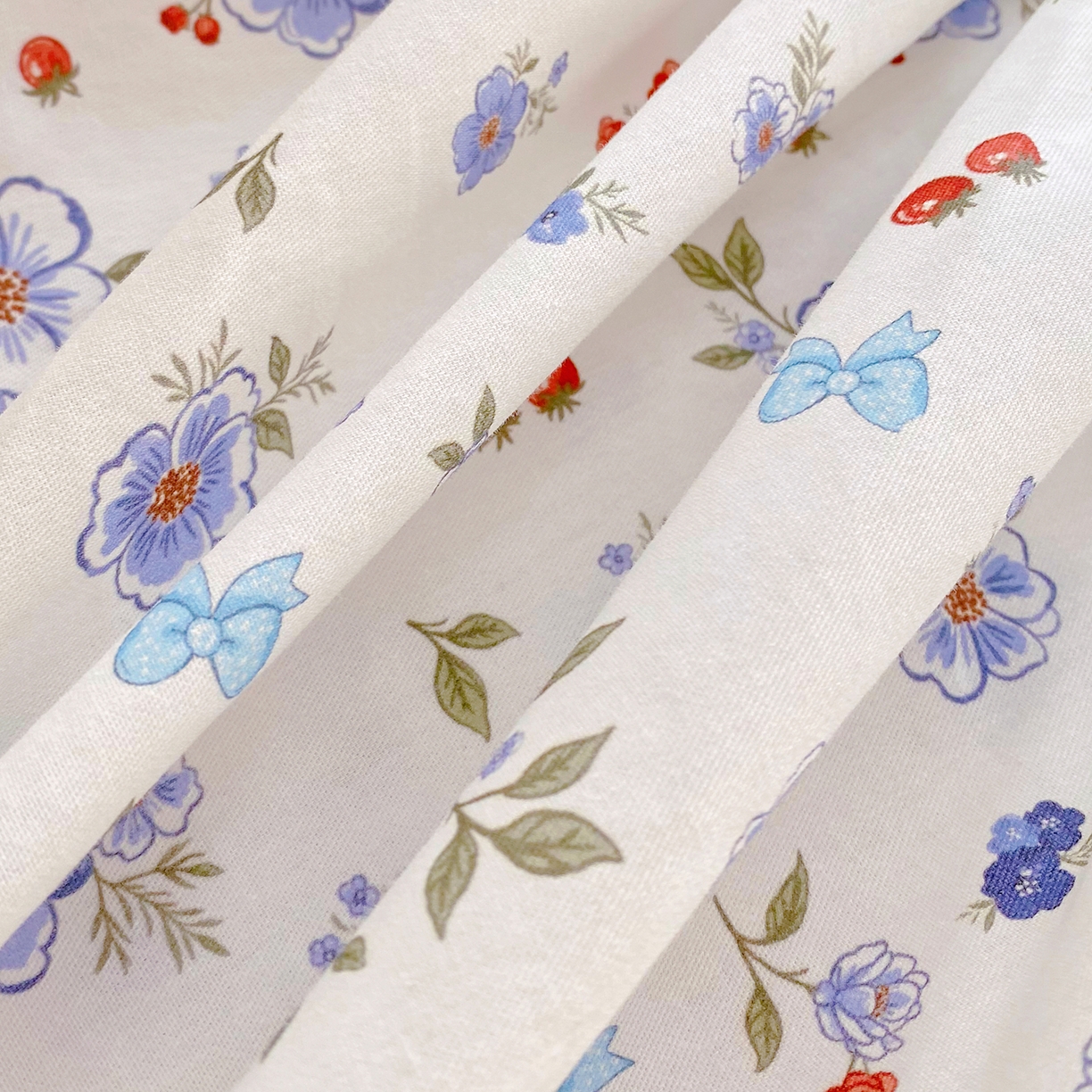 91家纺网 家纺一手货源 找家纺 小懒猪 2026新款全棉印花床笠 雾蓝花簇