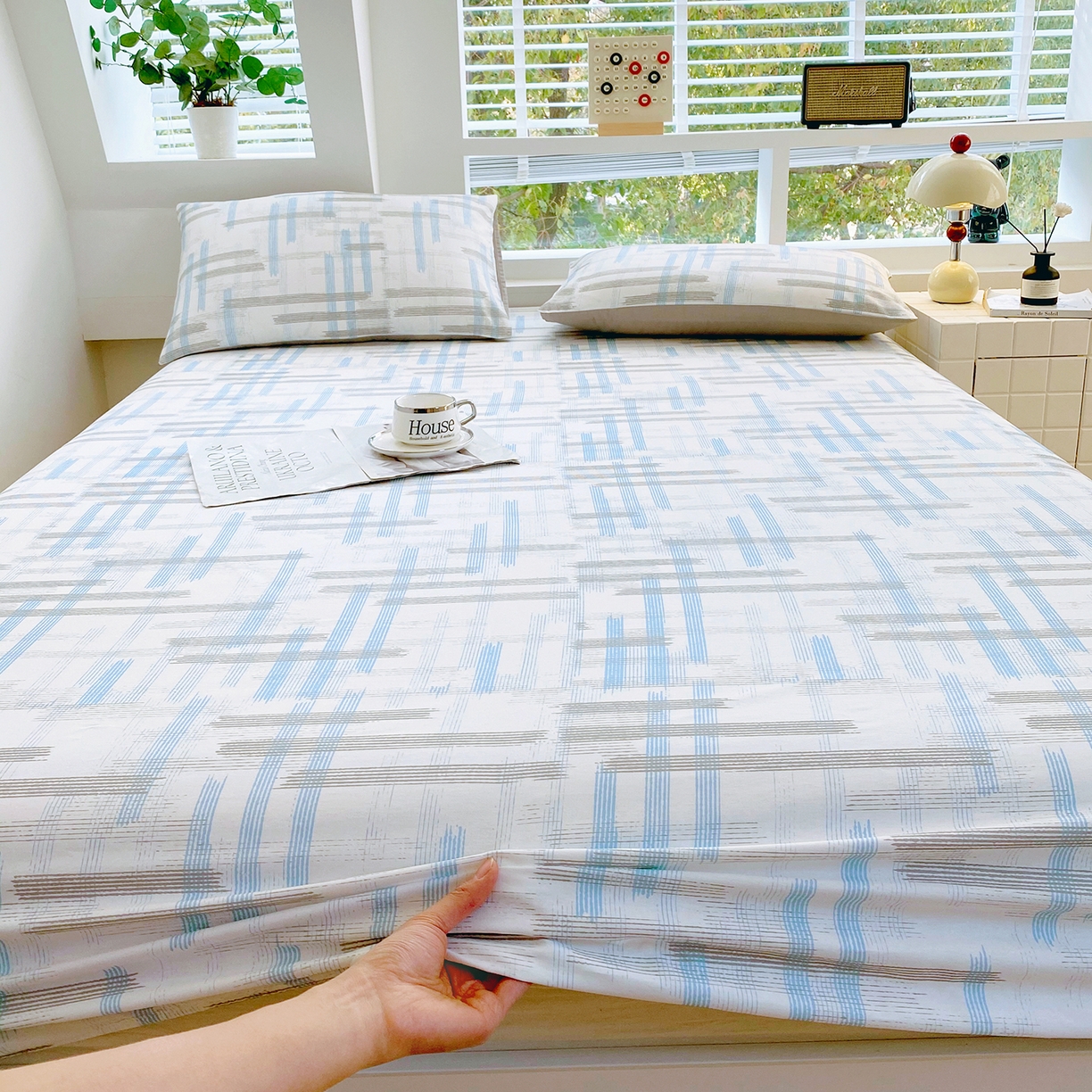 91家纺网 家纺一手货源 找家纺 小懒猪 2026新款全棉印花床笠 线影轻痕