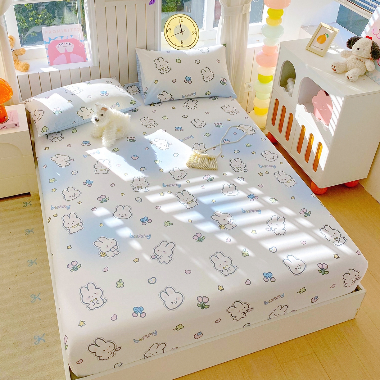 91家纺网 家纺一手货源 找家纺 小懒猪 2026新款全棉印花床笠 星兔软糖