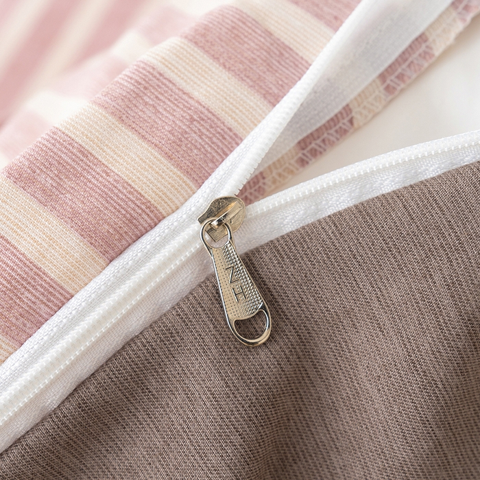 91家纺网 家纺一手货源 找家纺 竹合家纺 2025秋冬新款加厚磨毛色织暖绒系列针织四件套高克重线条小马