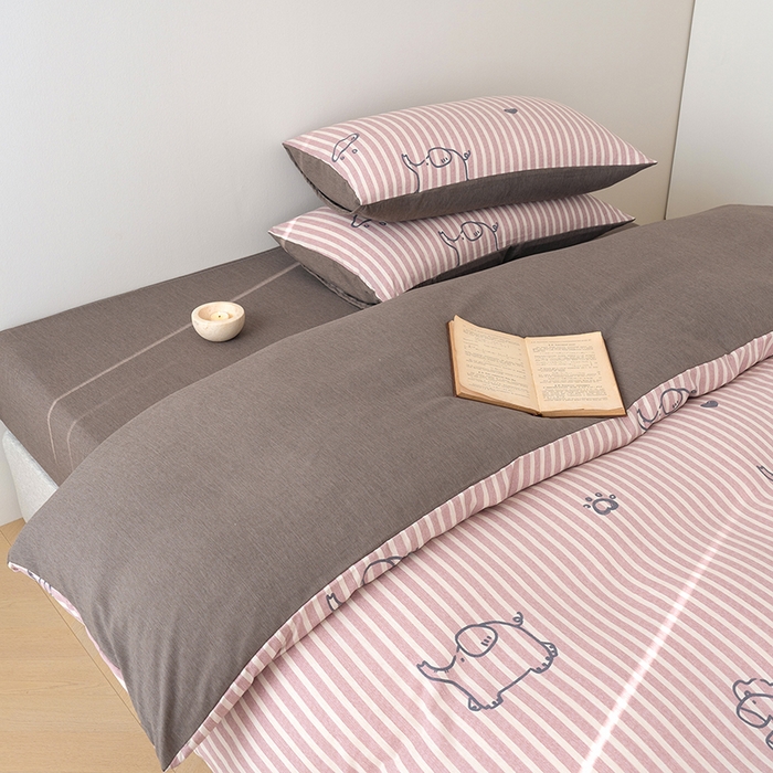 91家纺网 家纺一手货源 找家纺 竹合家纺 2025秋冬新款加厚磨毛色织暖绒系列针织四件套高克重线条小马