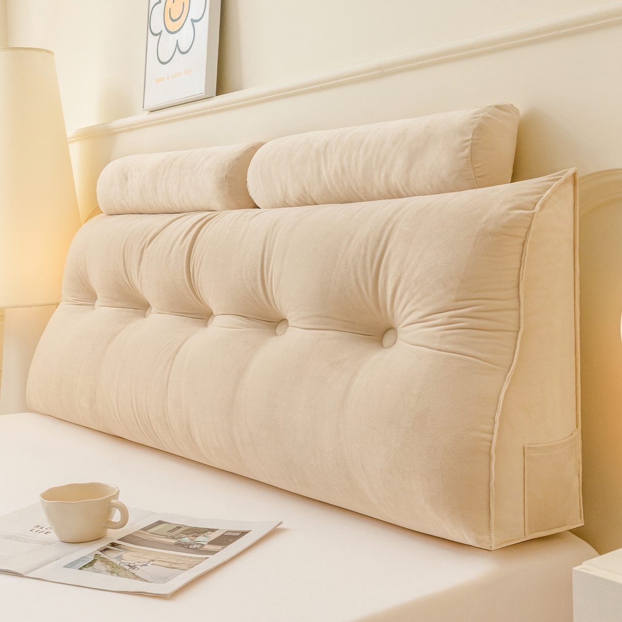 91家纺网 家纺一手货源 找家纺 碧尔家居 2025新款荷兰绒弯型三角+头枕床头靠背 香槟