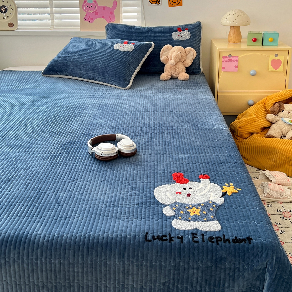 91家纺网 家纺一手货源 找家纺 鑫喜莱家纺 2025新款原创宝宝绒毛巾绣床盖三件套单床盖床垫单件床盖 魔法小象