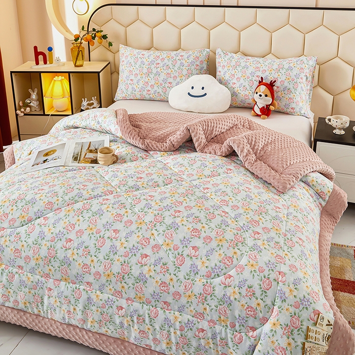 91家纺网 家纺一手货源 找家纺 蔻之羽 2026新款豆豆被夏被春秋被豆豆绒夏被空调被春秋被加厚冬被被子被芯春风里