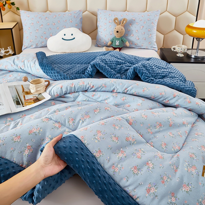 91家纺网 家纺一手货源 找家纺 蔻之羽 2026新款豆豆被夏被春秋被豆豆绒夏被空调被春秋被加厚冬被被子被芯兰玲蓝