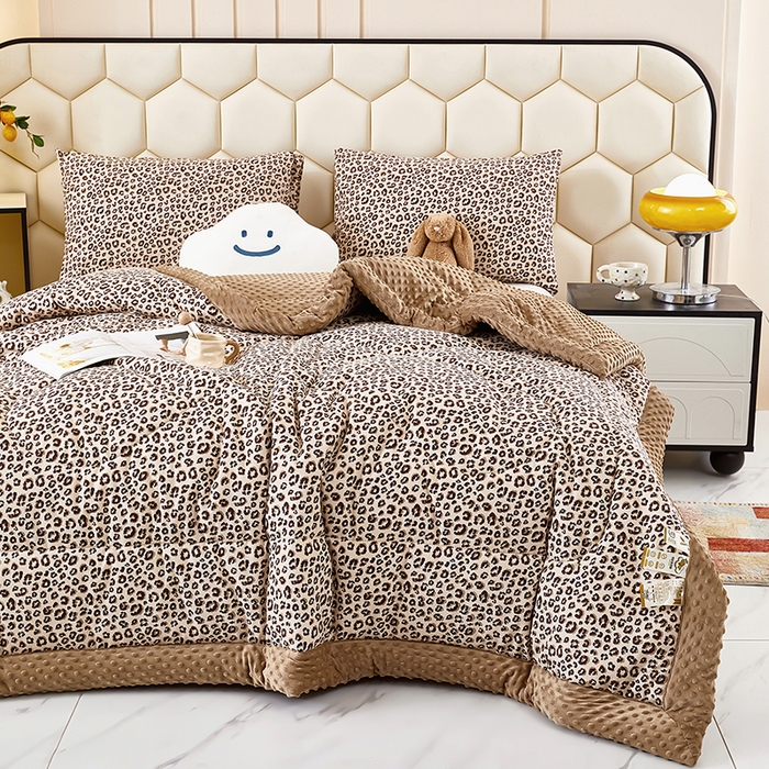 91家纺网 家纺一手货源 找家纺 蔻之羽 2026新款豆豆被夏被春秋被豆豆绒夏被空调被春秋被加厚冬被被子被芯豹纹-咖