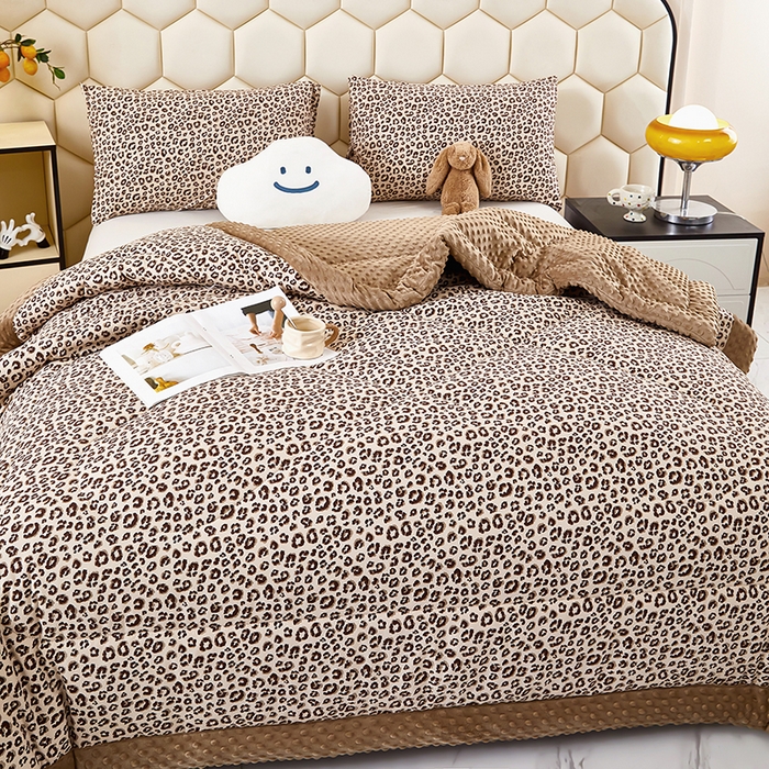 91家纺网 家纺一手货源 找家纺 蔻之羽 2026新款豆豆被夏被春秋被豆豆绒夏被空调被春秋被加厚冬被被子被芯豹纹-咖