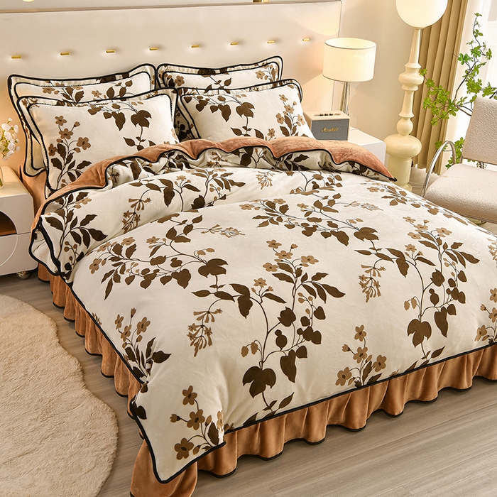 91家纺网 家纺一手货源 找家纺 佳一 2025新款高克重8-9斤 印花牛奶绒四件套 蔓颜