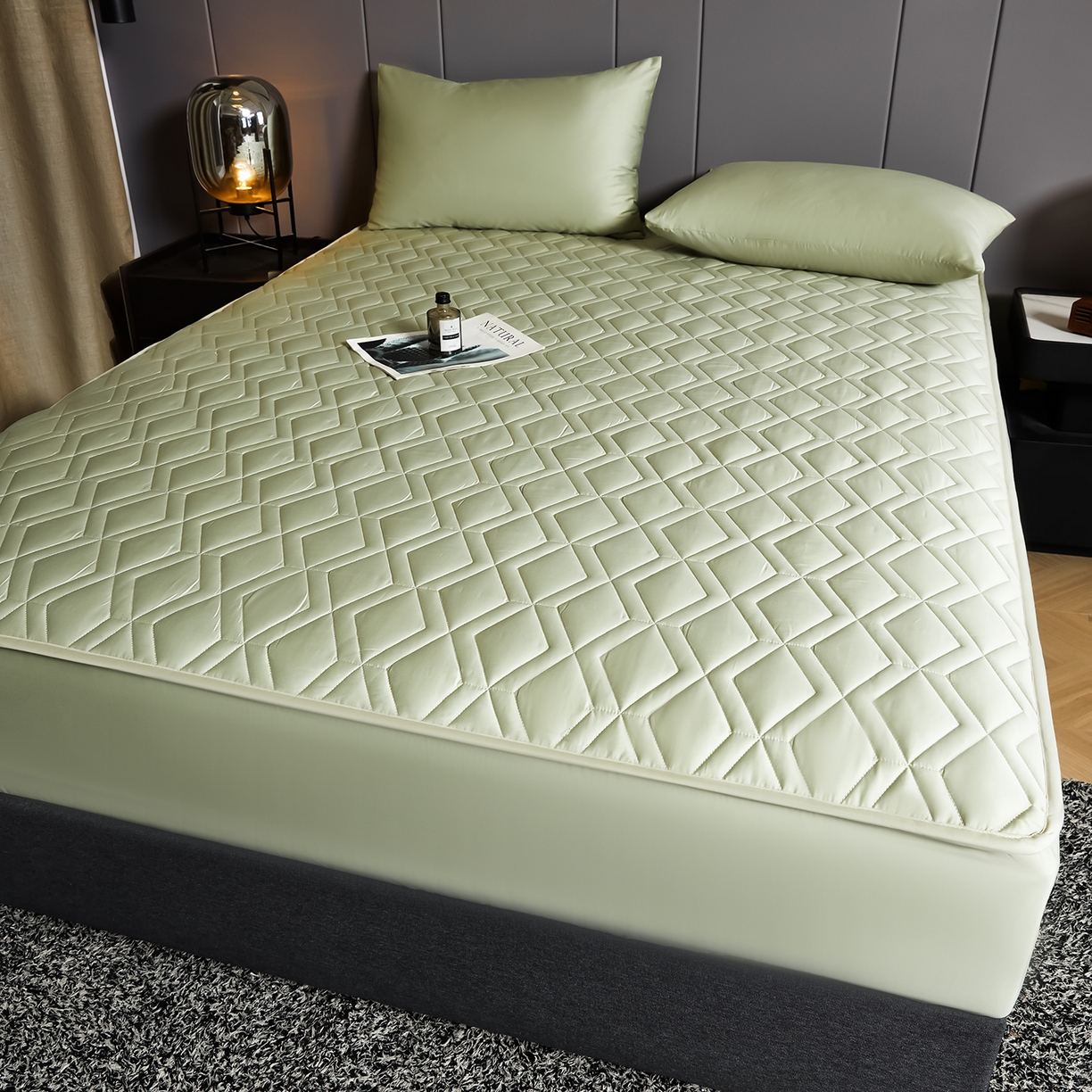 91家纺网 家纺一手货源 找家纺 卡诗兰 2026新款60s全棉长绒棉纯色夹棉抗菌绗缝床笠系列单床笠床笠三件套 柳染绿