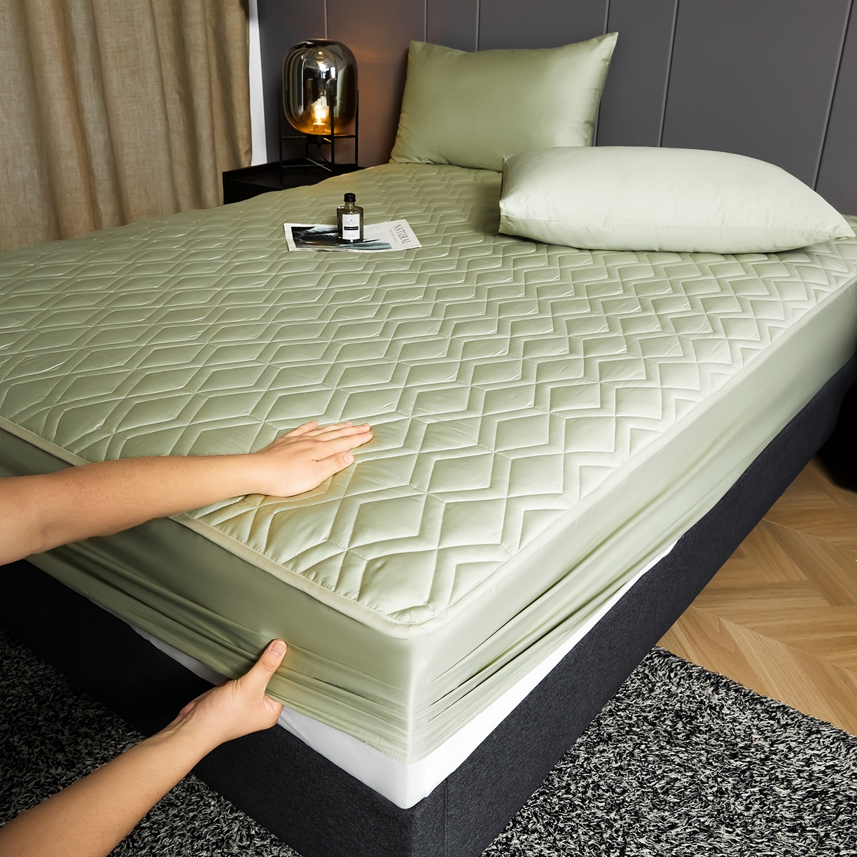 91家纺网 家纺一手货源 找家纺 卡诗兰 2026新款60s全棉长绒棉纯色夹棉抗菌绗缝床笠系列单床笠床笠三件套 柳染绿