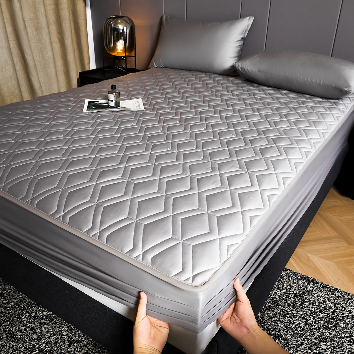 91家纺网 家纺一手货源 找家纺 卡诗兰 2026新款60s全棉长绒棉纯色夹棉抗菌绗缝床笠系列单床笠床笠三件套 雅士灰