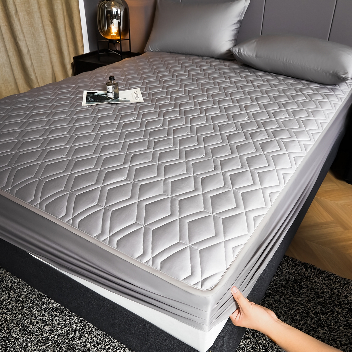 91家纺网 家纺一手货源 找家纺 卡诗兰 2026新款60s全棉长绒棉纯色夹棉抗菌绗缝床笠系列单床笠床笠三件套 雅士灰