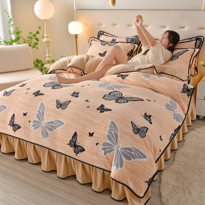 91家纺网 家纺一手货源 找家纺 佳一 2025新款高克重8-9斤印花牛奶绒四件套 梦蝶-咖