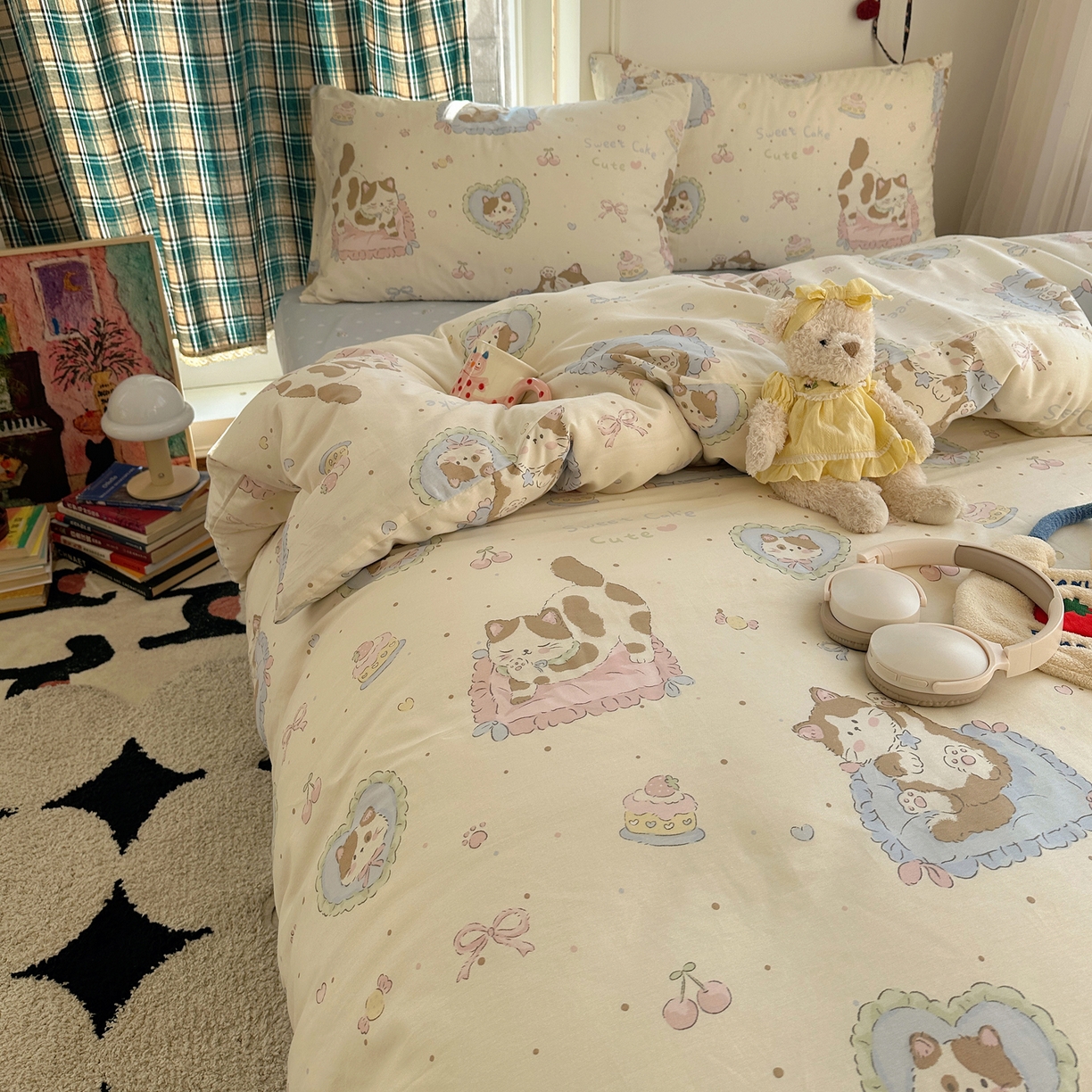 91家纺网 家纺一手货源 找家纺 瑞莱 2026春季新款全棉纯棉印花小清新萌趣系列四件套 小懒猫